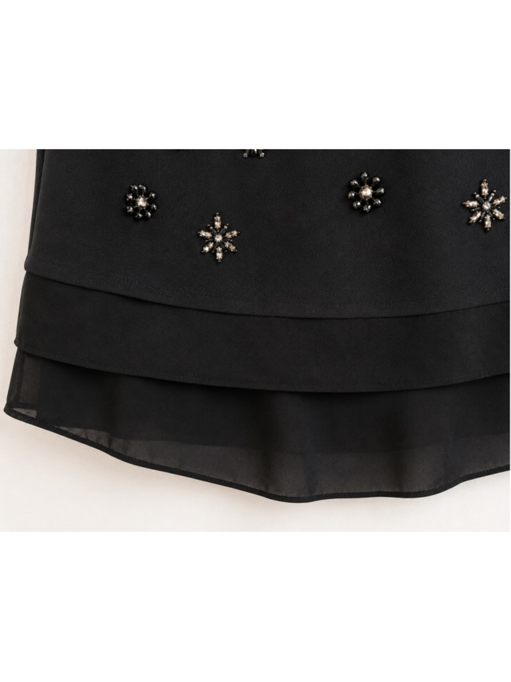 White House Black Market XS Black Embellished Beaded Rhinestone Top Chiffon Hem‎ - Picture 6 of 10
